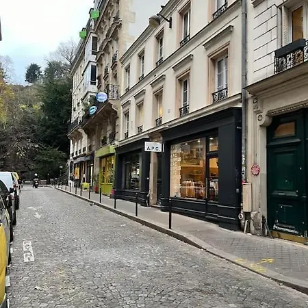 Montmartre Joli 2 Pieces Au Pied Du Sacre Coeur * Paris