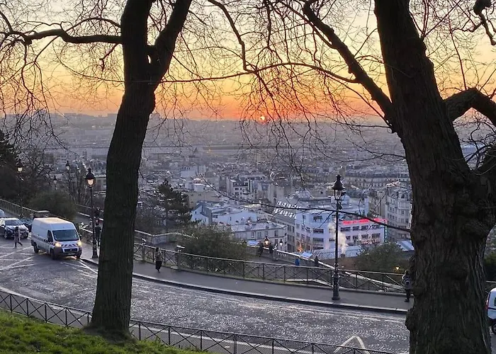 Appartement Montmartre Joli 2 Pièces Au Pied Du Sacré Coeur