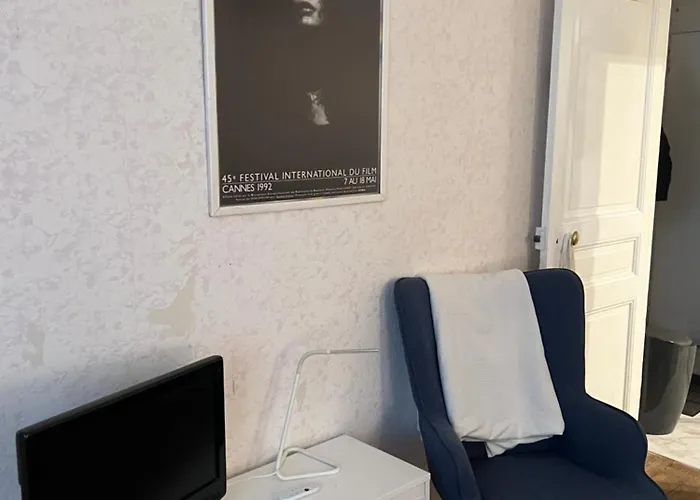 Appartement Montmartre Joli 2 Pièces Au Pied Du Sacré Coeur
