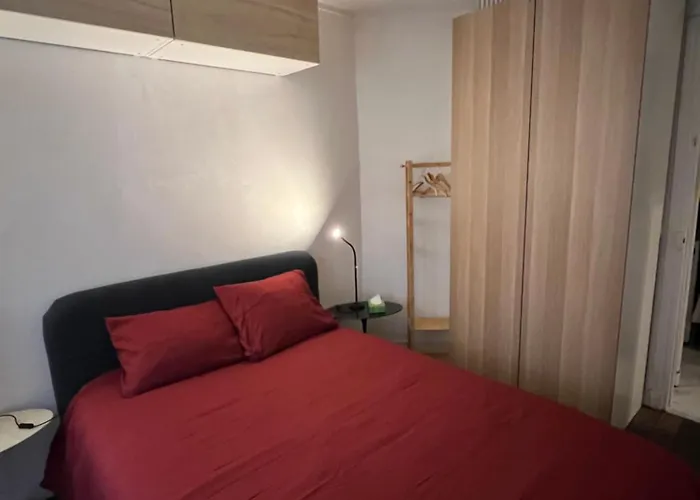 Appartement Montmartre Joli 2 Pièces Au Pied Du Sacré Coeur
