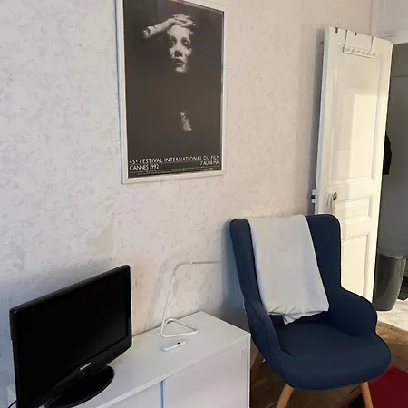 Appartement Montmartre Joli 2 Pieces Au Pied Du Sacre Coeur